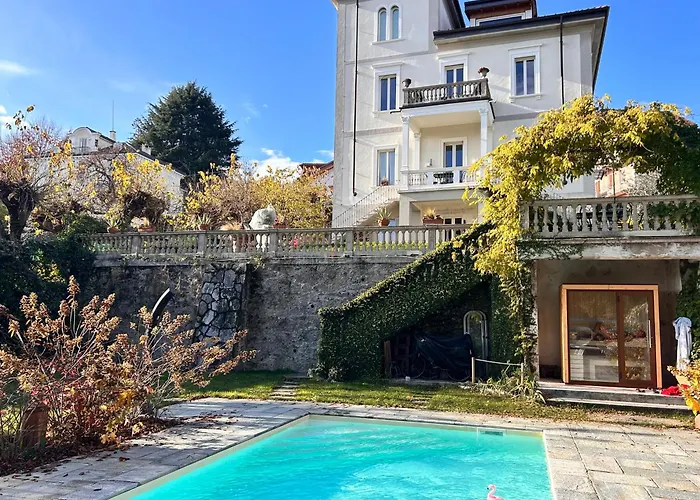 White Lilac Romantic B&B - Adults Only